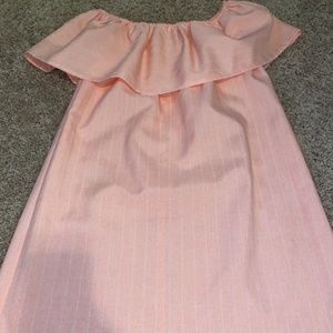 Kinnucan's off-the-shoulder dress